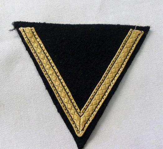 WAFFEN SS SLEEVE CHEVRON.