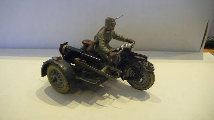 LINEOL Circa 1938 MOTORCYCLE & MOUNTED MACHINE GUN
