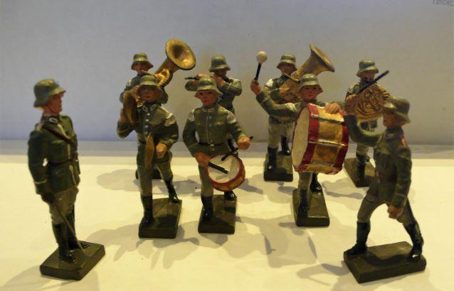 WEHRMACHT MARCHING BAND
