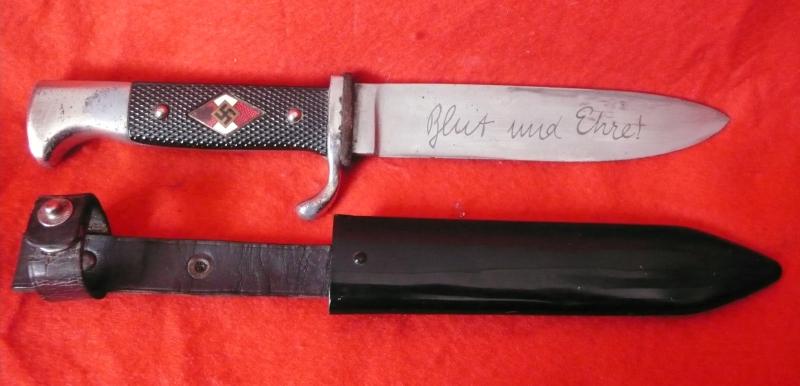 HITLER JUGEND KNIFE WITH MOTTO.