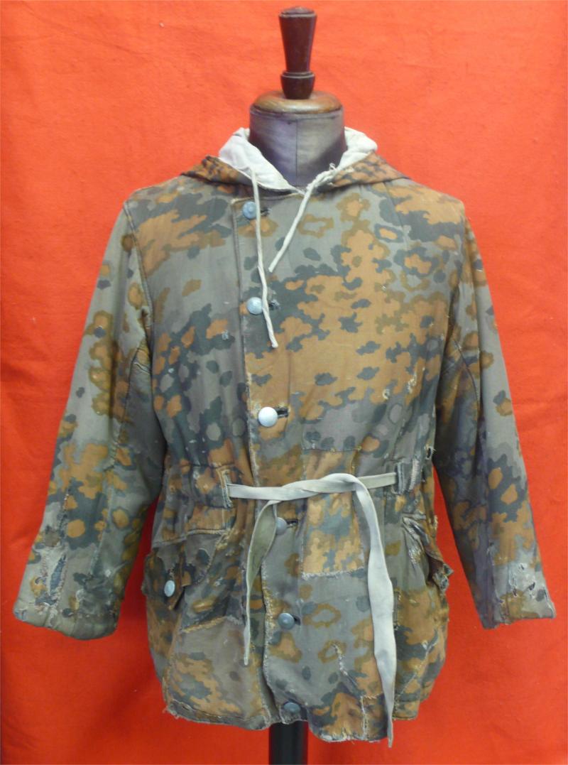 WAFFEN SS OAKLEAF TO WHITE WINTER PARKA.